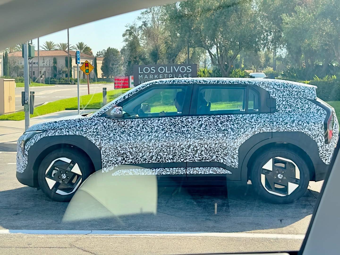 Kia EV3 U.S. spec Kia EV3 sightings - spy photos & videos 2025 Kia EV3 sighting US Spec