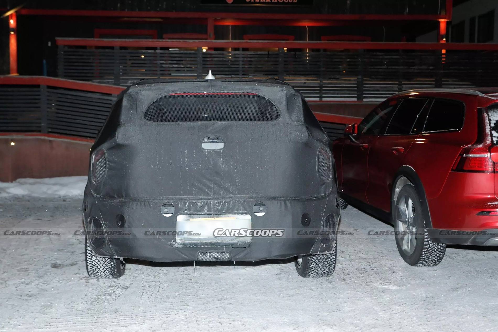 Kia EV3 EV3 GT Dual-Motor Performance Model Spied! Kia-EV3-GT-spy-shots-00016